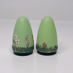 Vintage MCM Beetleware 💚 Green Handpainted Floral Salt & Pepper Shaker Set